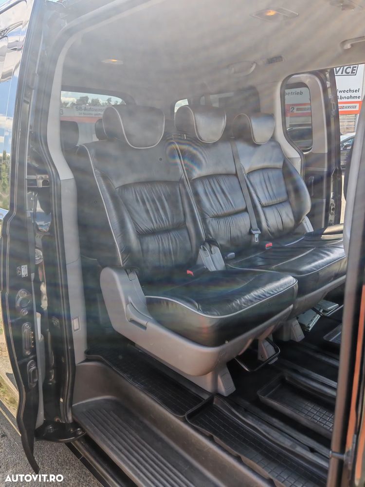 Hyundai H-1 Starex - 12