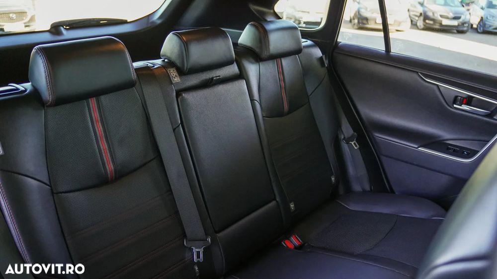 Toyota RAV4 2.5 PHEV VVT-iE 4x4 Style Bi-Tone - 33