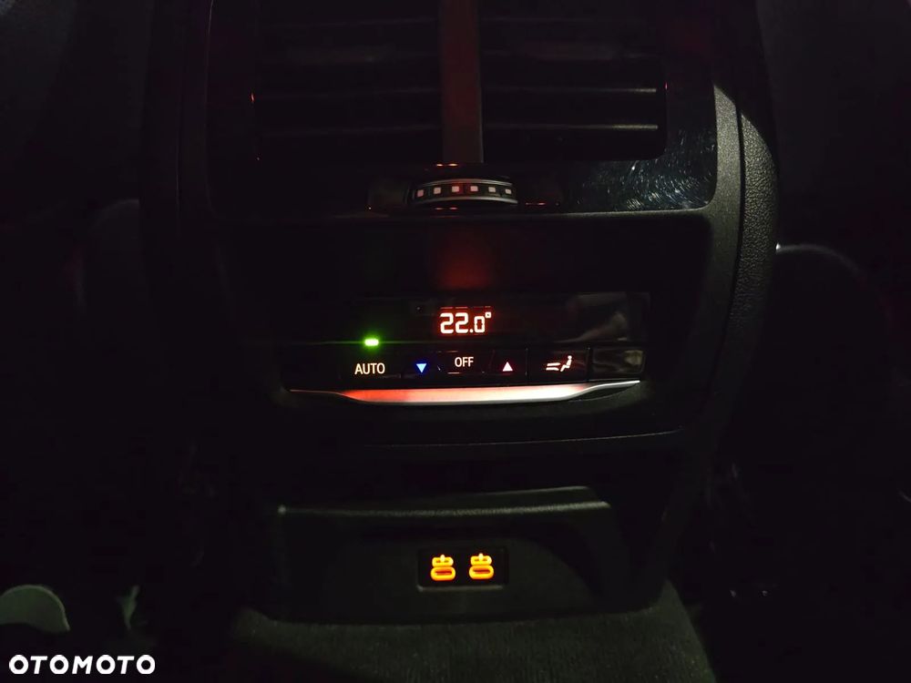 BMW X4 xDrive20i mHEV sport - 14