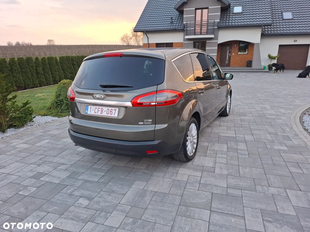 Ford S-Max 2.0 TDCi DPF Titanium X - 13