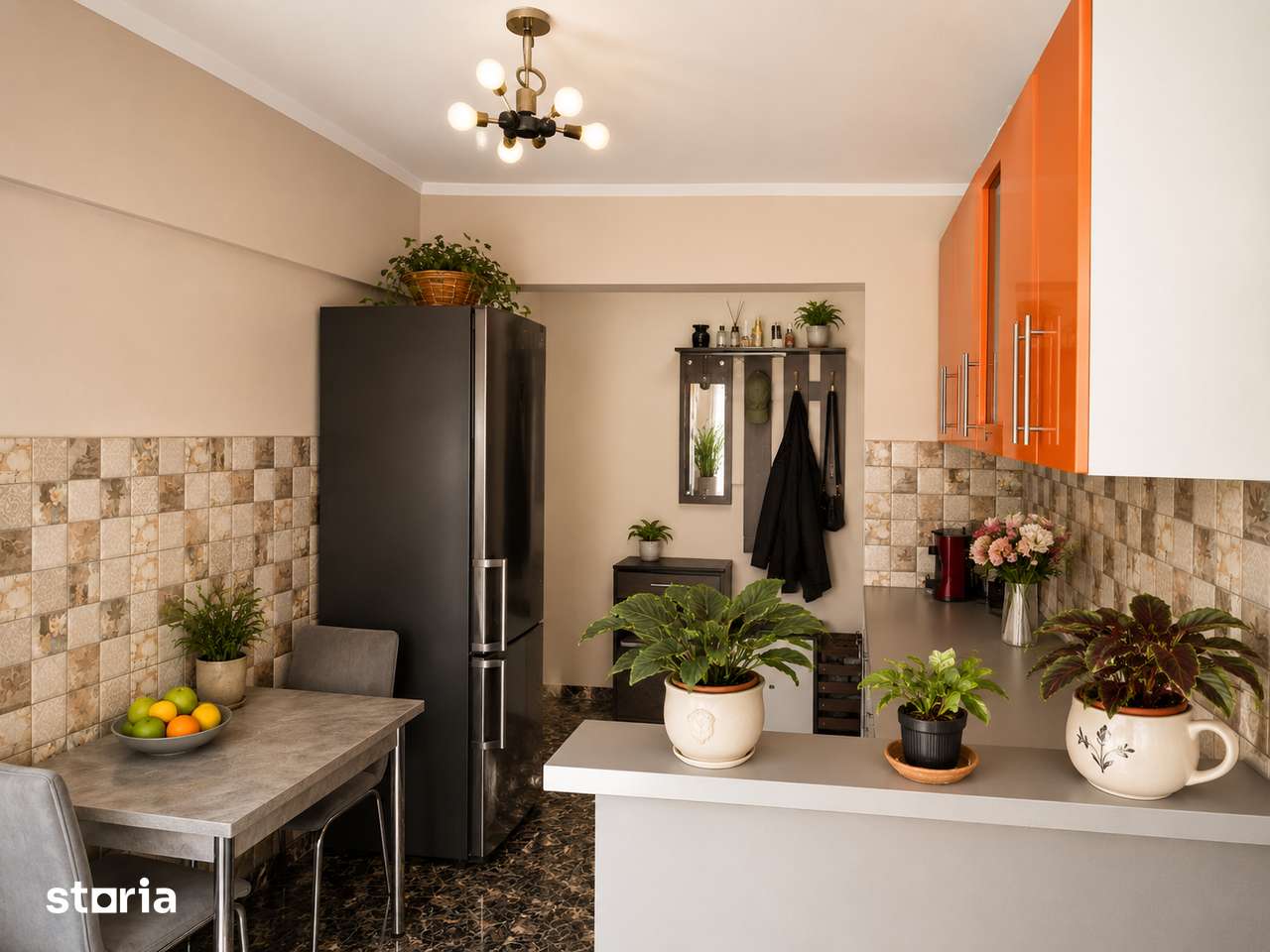 Apartament 3 camere – Ultracentral, Rădăuți, etaj 1 — fotografia 3
