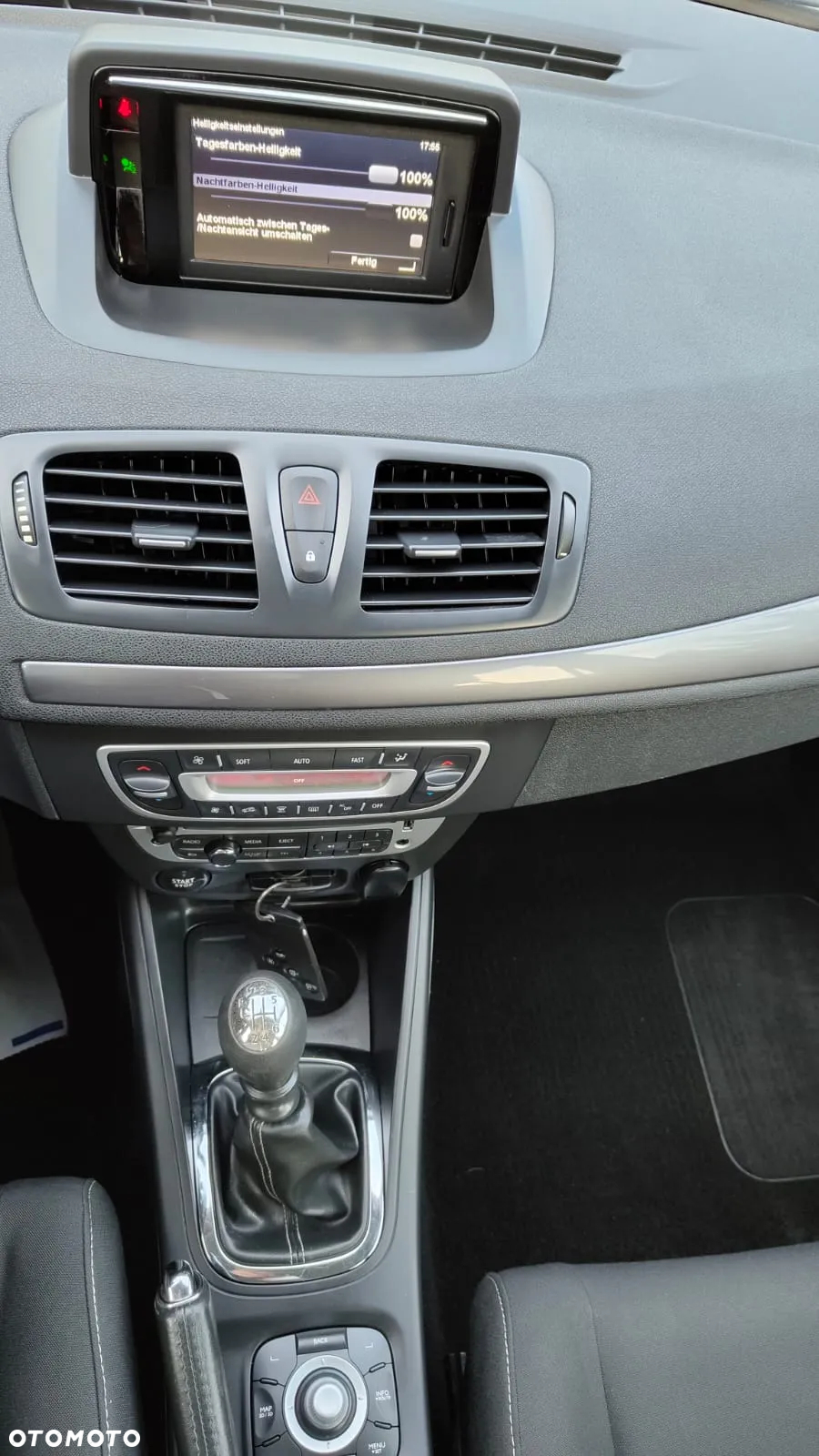 Renault Megane 1.5 dCi Business - 37