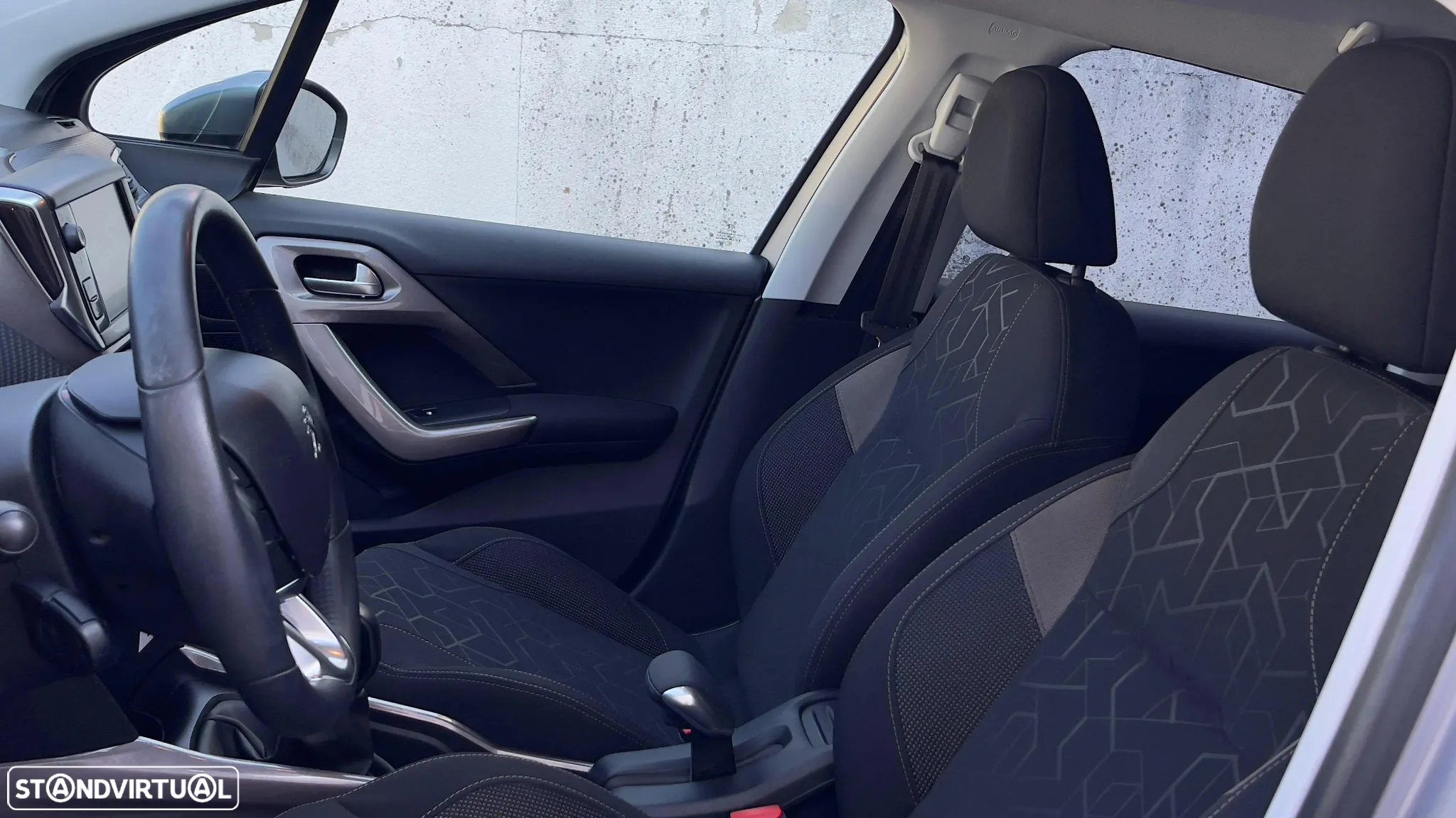 Peugeot 2008 1.4 HDi Allure - 22