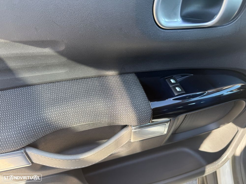 Citroën C4 Cactus BlueHDi 100 Stop&Start Feel - 17