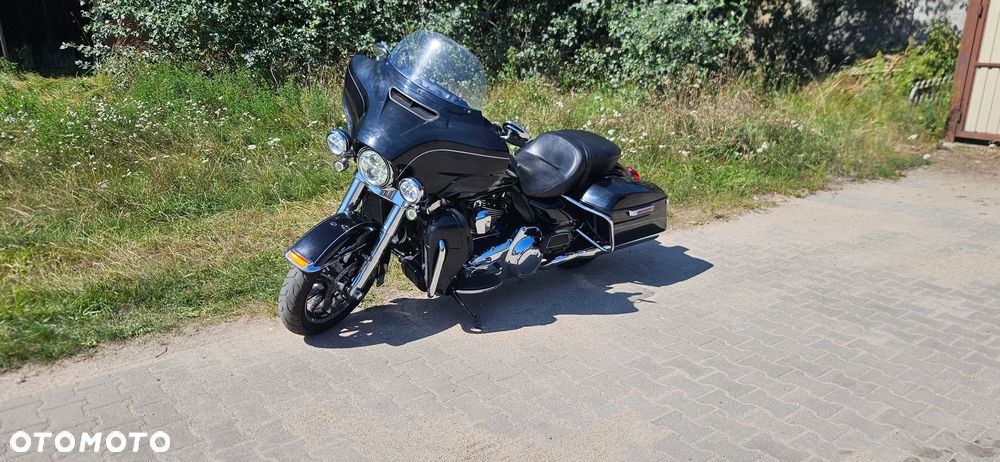 Harley-Davidson Touring Electra Glide - 3