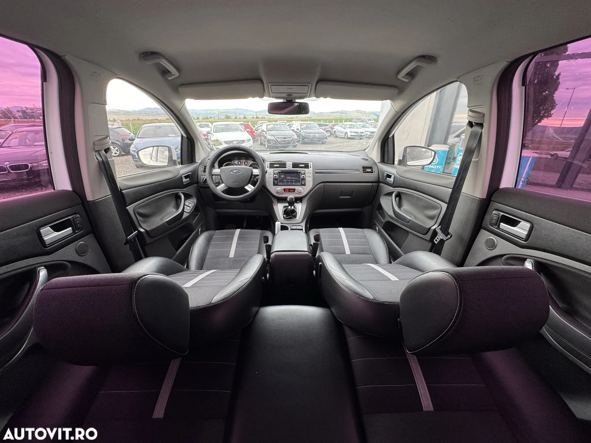 Ford Kuga 2.0 TDCi 4WD Titanium - 28