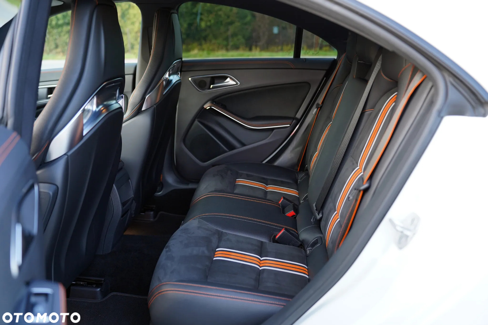 Mercedes-Benz CLA 45 AMG 4-Matic - 23