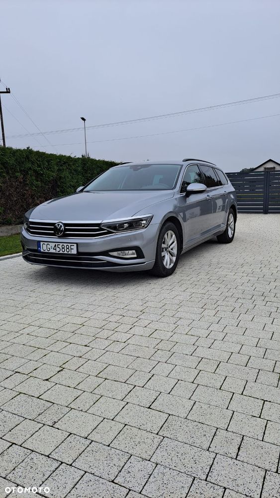 Volkswagen Passat - 3