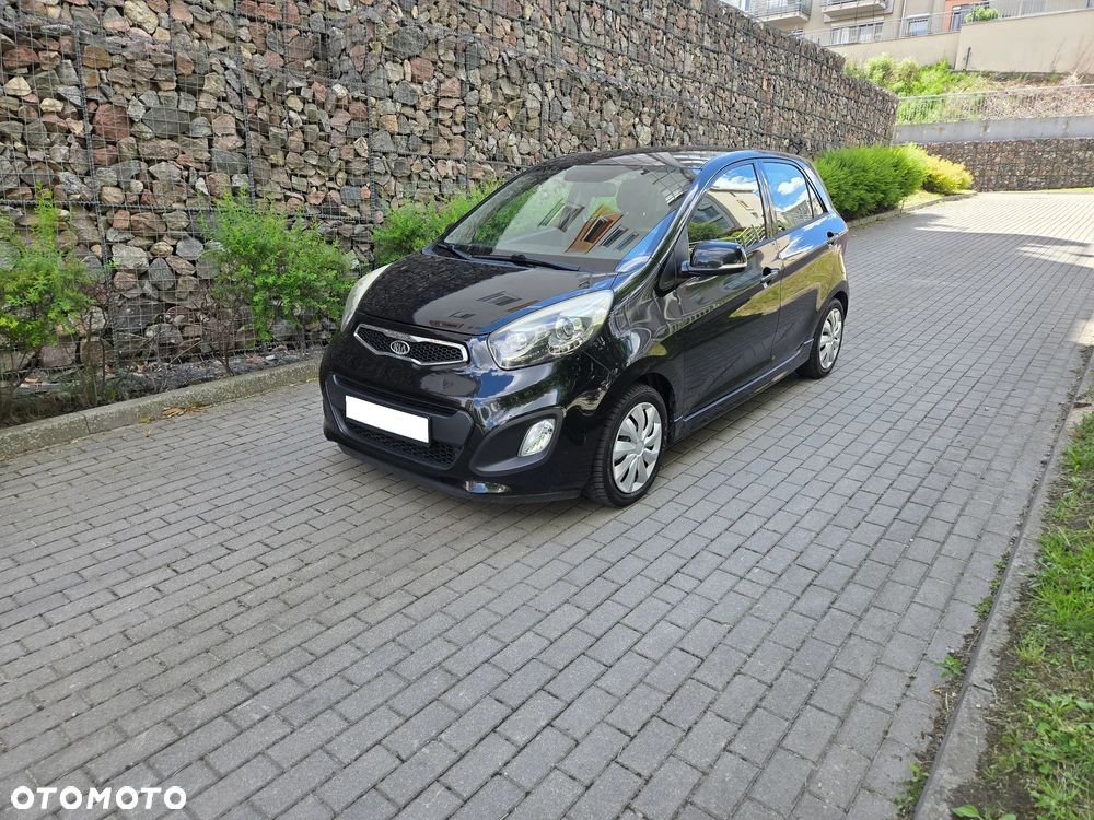 Kia Picanto - 1