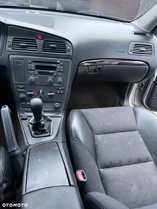 Volvo S60 2.4 - 5
