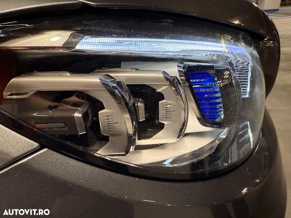 Mercedes-Benz C - 19