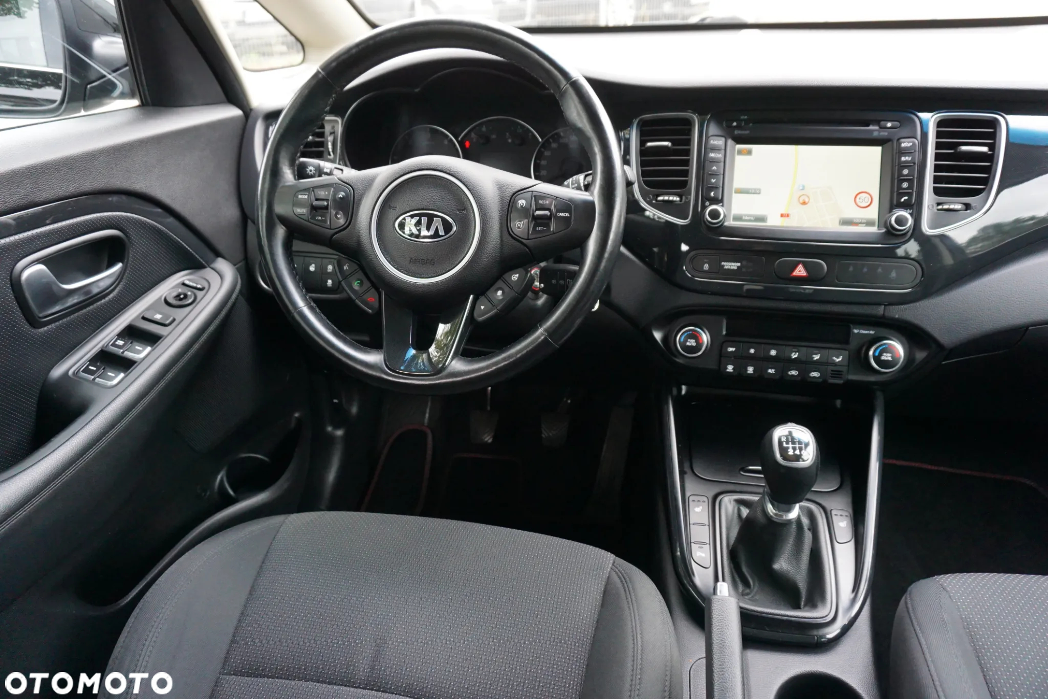 Kia Carens 1.7 CRDi 141 ISG Vision - 13
