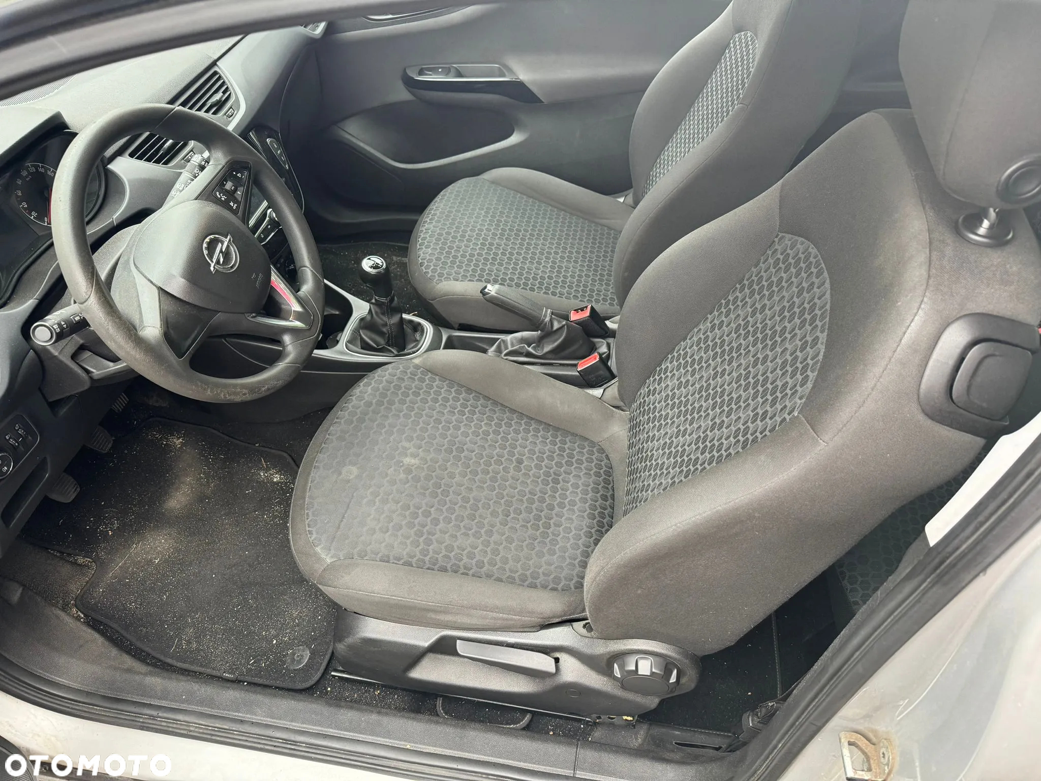 Opel Corsa - 16