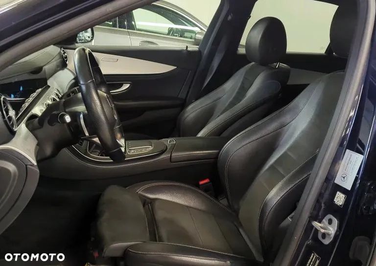 Mercedes-Benz Klasa E 220 d 4-Matic AMG - 6
