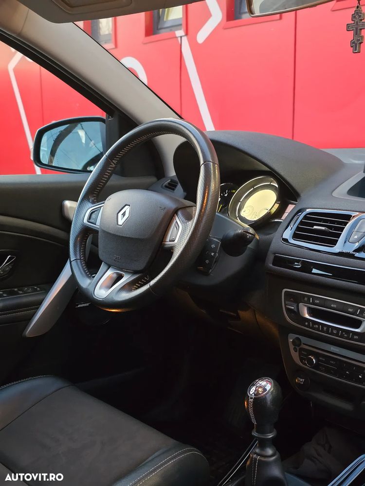 Renault Megane ENERGY dCi 110 Start & Stopp Bose Edition - 23