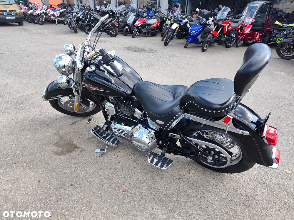Harley-Davidson Softail Heritage Classic - 14