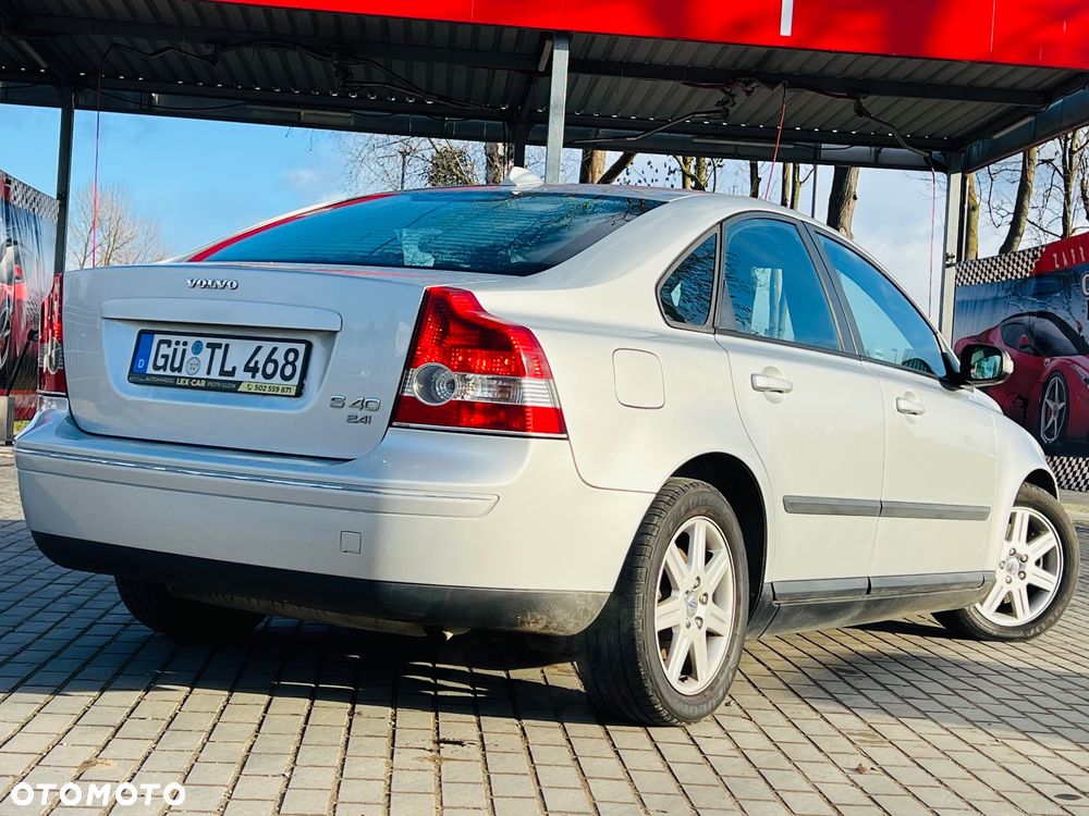 Volvo S40 2.4i RDesign - 4