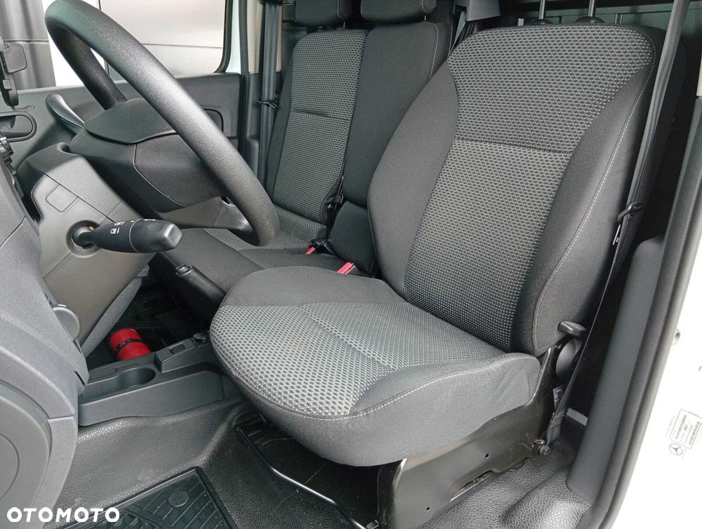 Mercedes-Benz Citan - 12