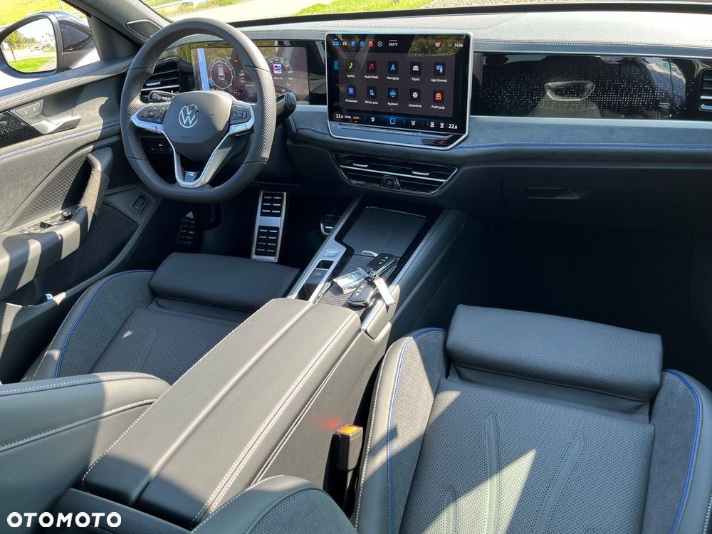 Volkswagen Passat - 8