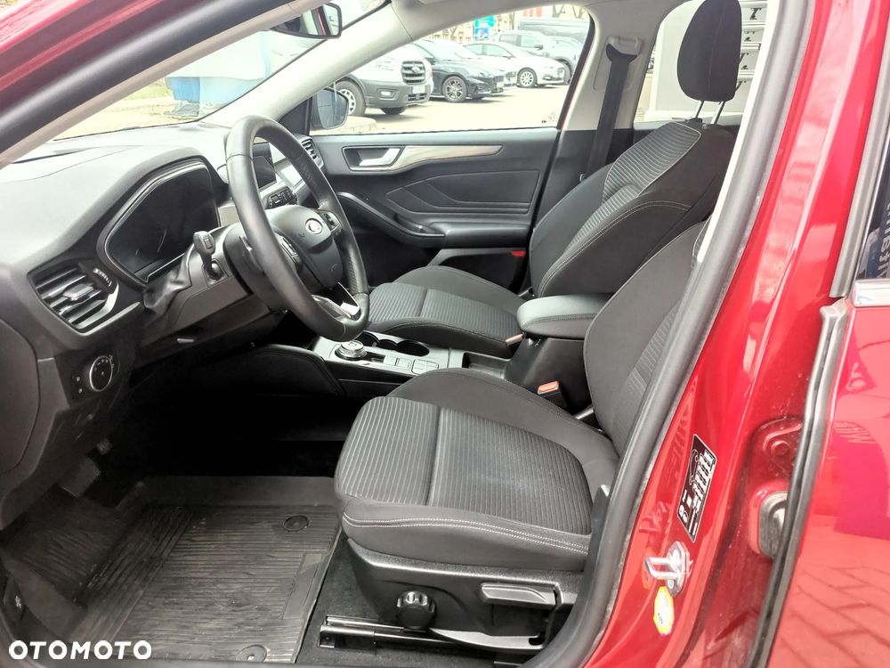 Ford Focus 1.5 EcoBoost Titanium - 13