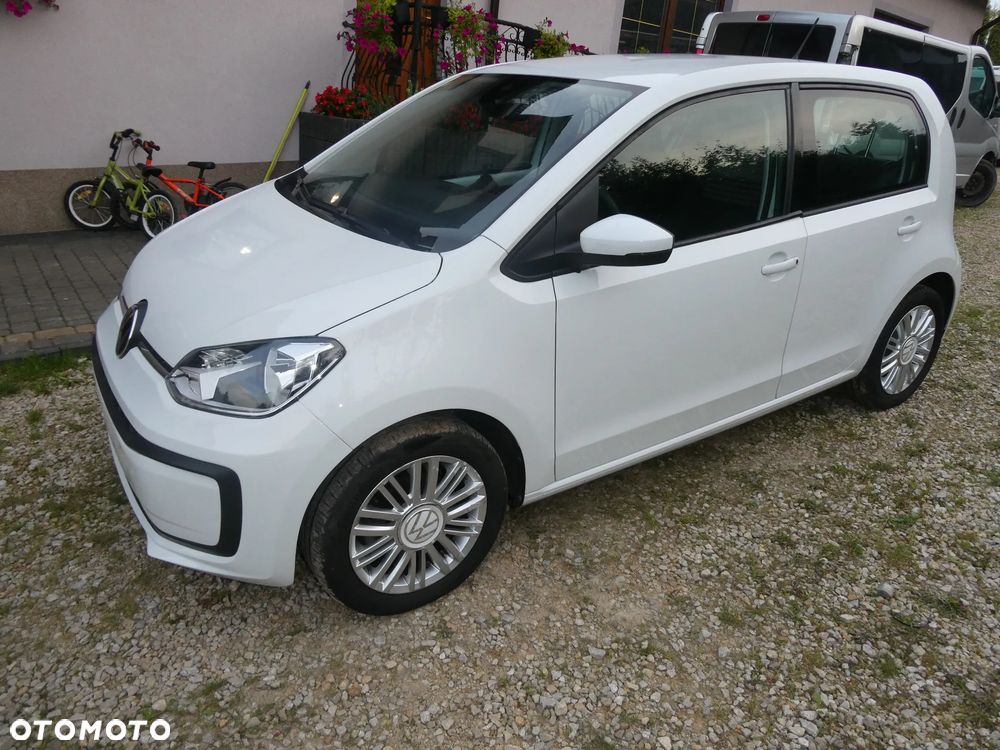 Volkswagen up! 1.0 Beats - 13