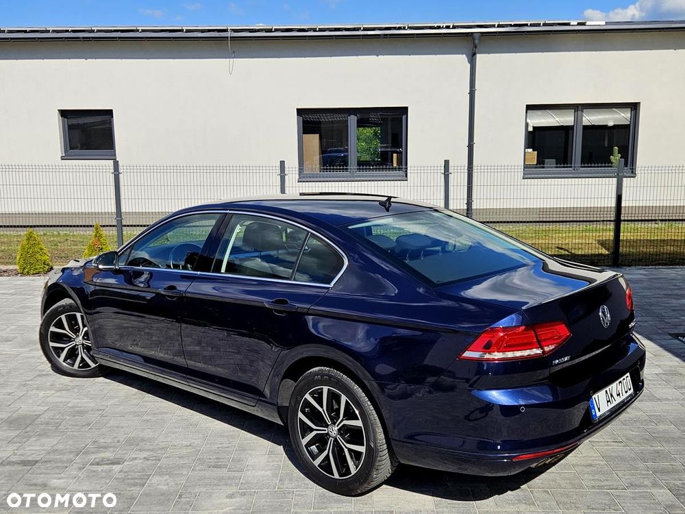 Volkswagen Passat 1.8 TSI BMT Highline - 10