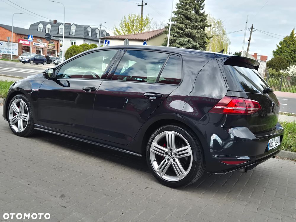 Volkswagen Golf GTI BlueMotion Technology - 8