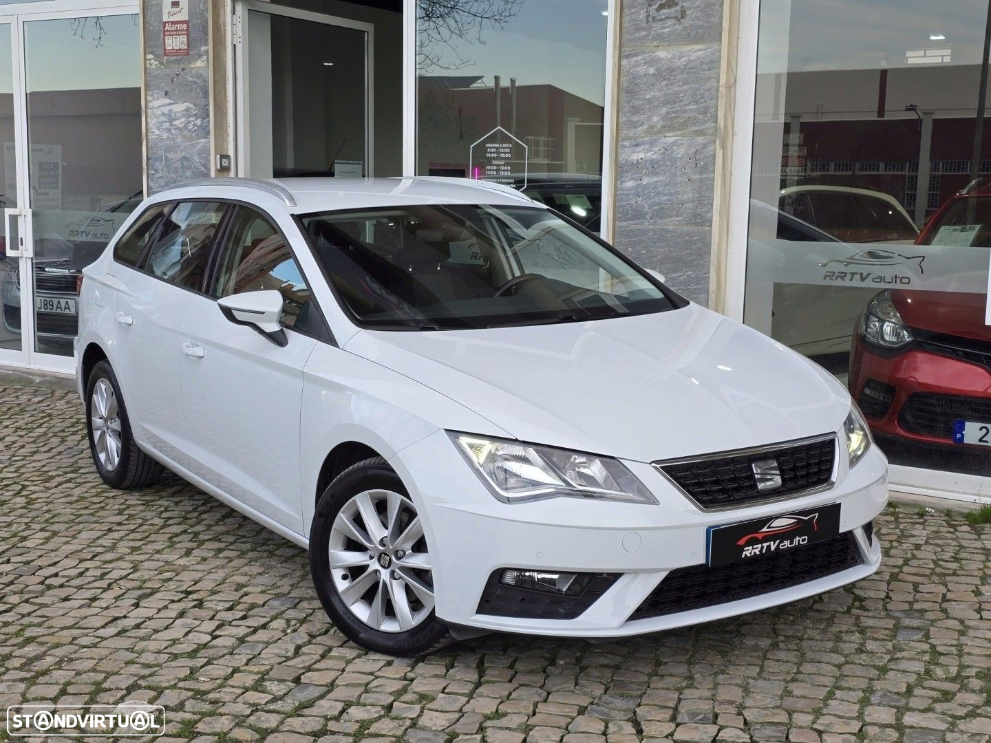 SEAT Leon ST 1.6 TDI Reference S/S - 11