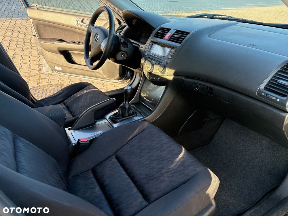 Honda Accord Tourer 2.0 i Comfort - 8