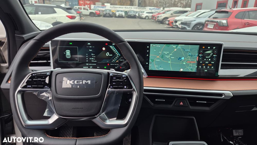 KG Mobility Torres EVX - 14