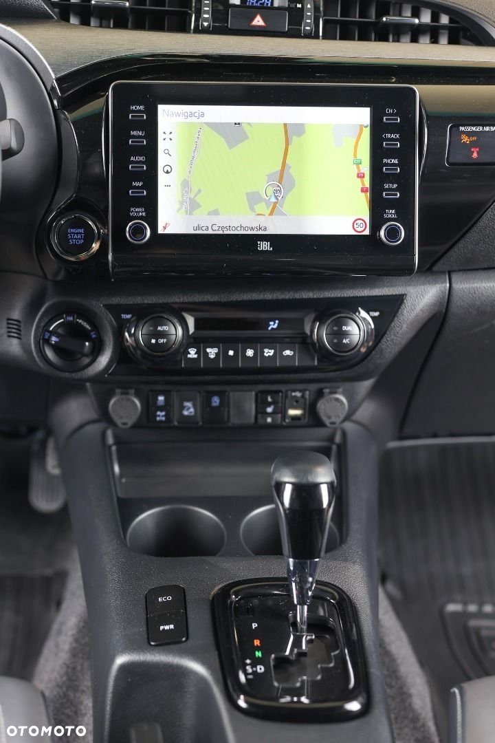 Toyota Hilux - 41