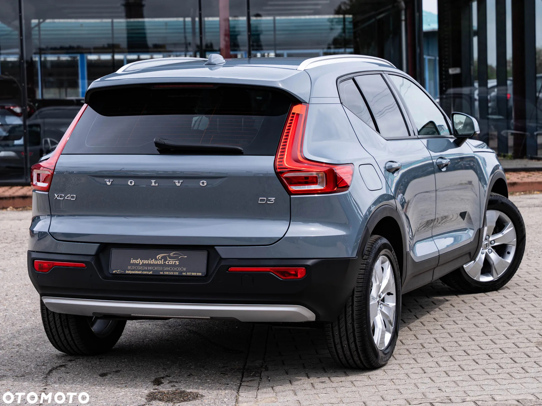 Volvo XC 40 D3 SCR Momentum Core - 2