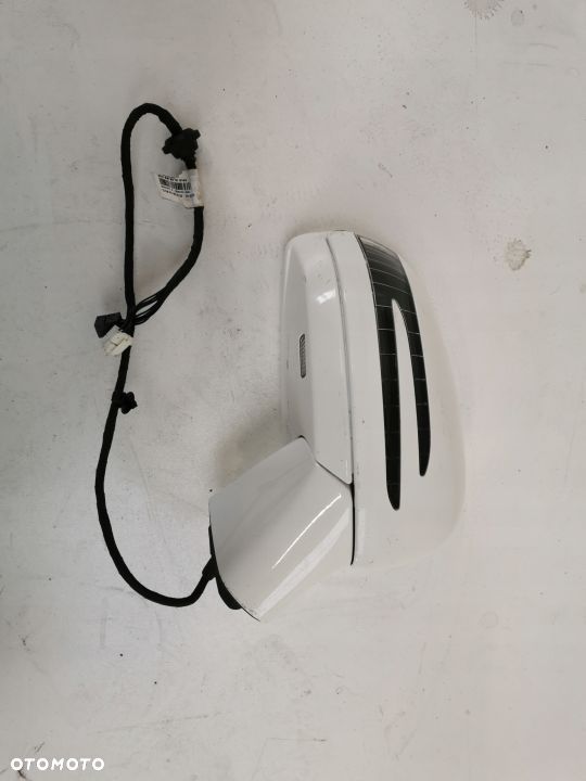 LUSTERKO MERCEDES SL w231 RH. A2318100216 13 PIN - 1