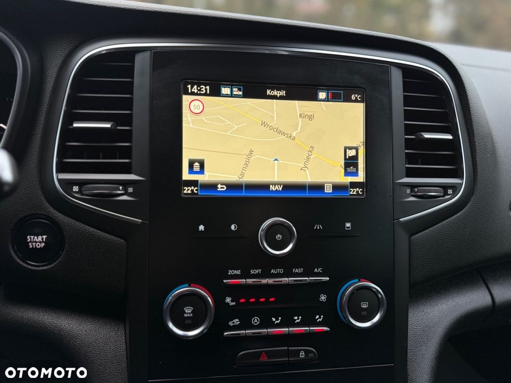 Renault Megane TCe 140 GPF INTENS - 22