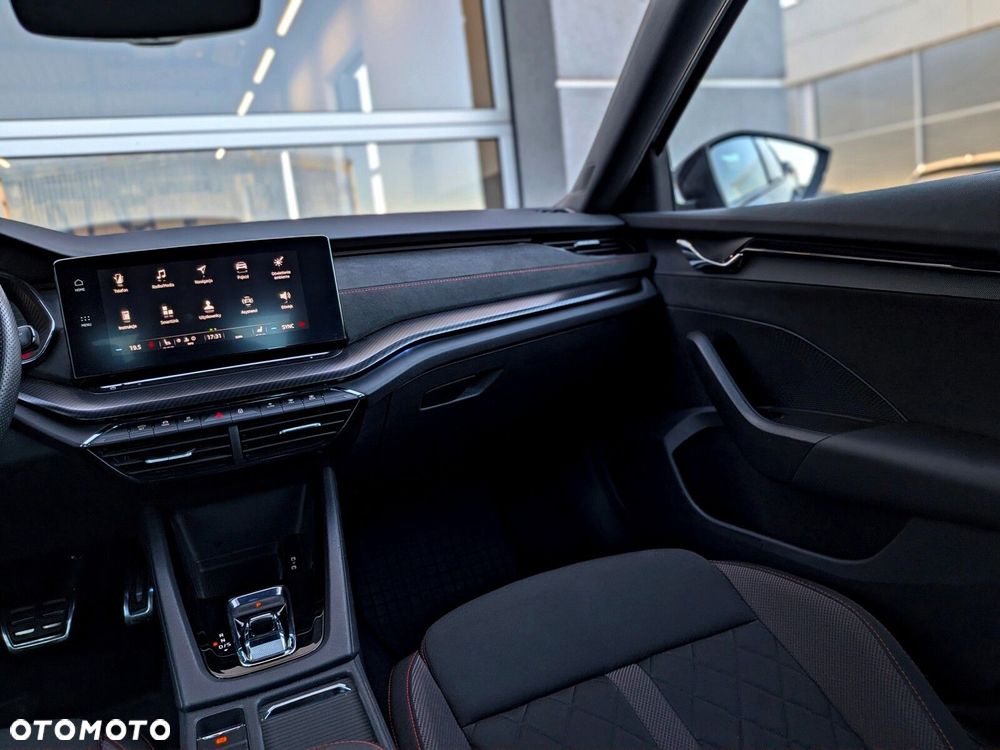 Skoda Octavia 2.0 TDI RS DSG - 14