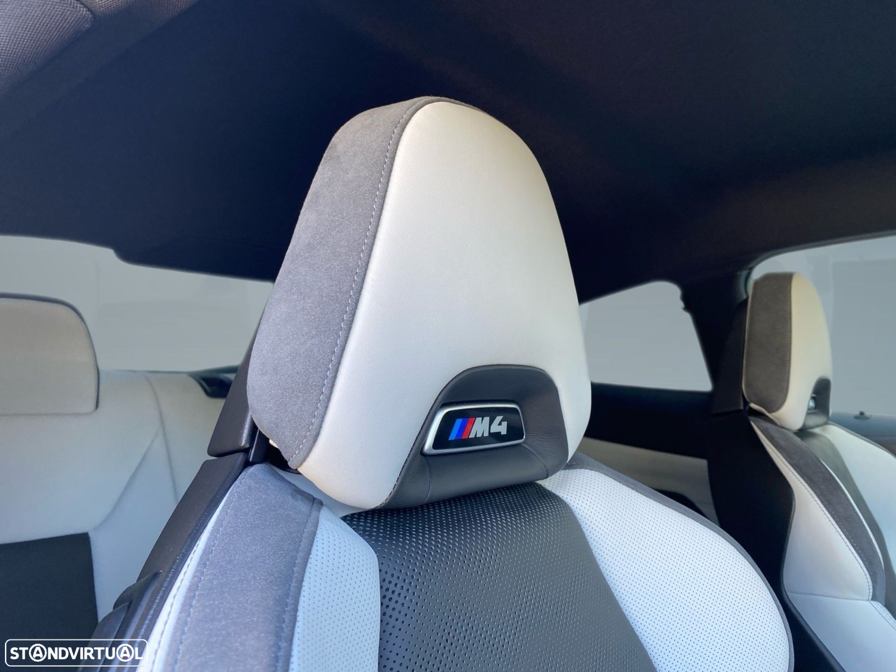BMW M4 Competition xDrive Pack 50 anos M - 20
