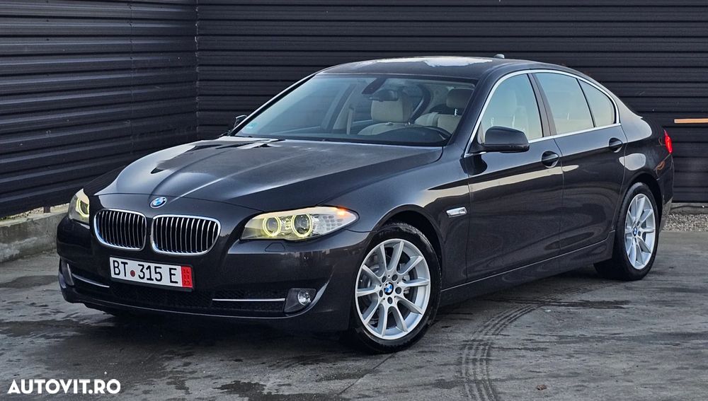 BMW Seria 5 520d Sport-Aut. - 8
