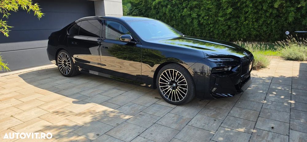 BMW Seria 7 - 23
