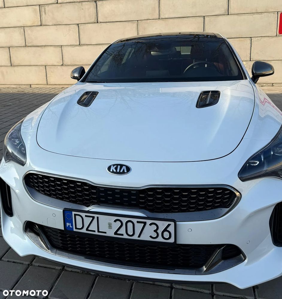 Kia Stinger 3.3 T-GDI V6 GT AWD - 30