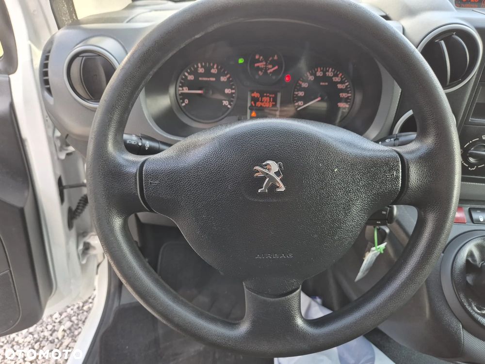 Peugeot PARTNER - 32