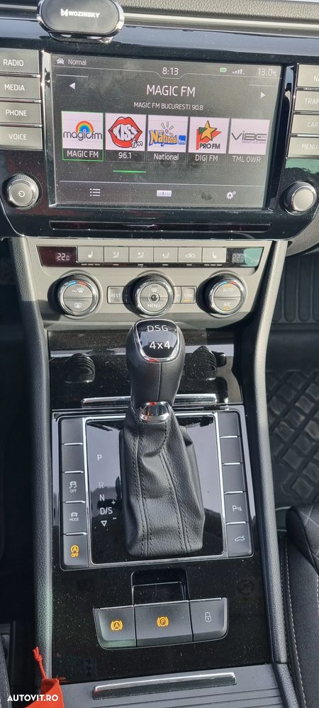 Skoda Superb 2.0 TDI DSG 4X4 Style - 23