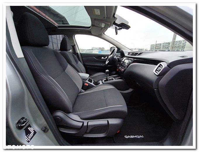 Nissan Qashqai 1.3 DIG-T N-WAY - 20