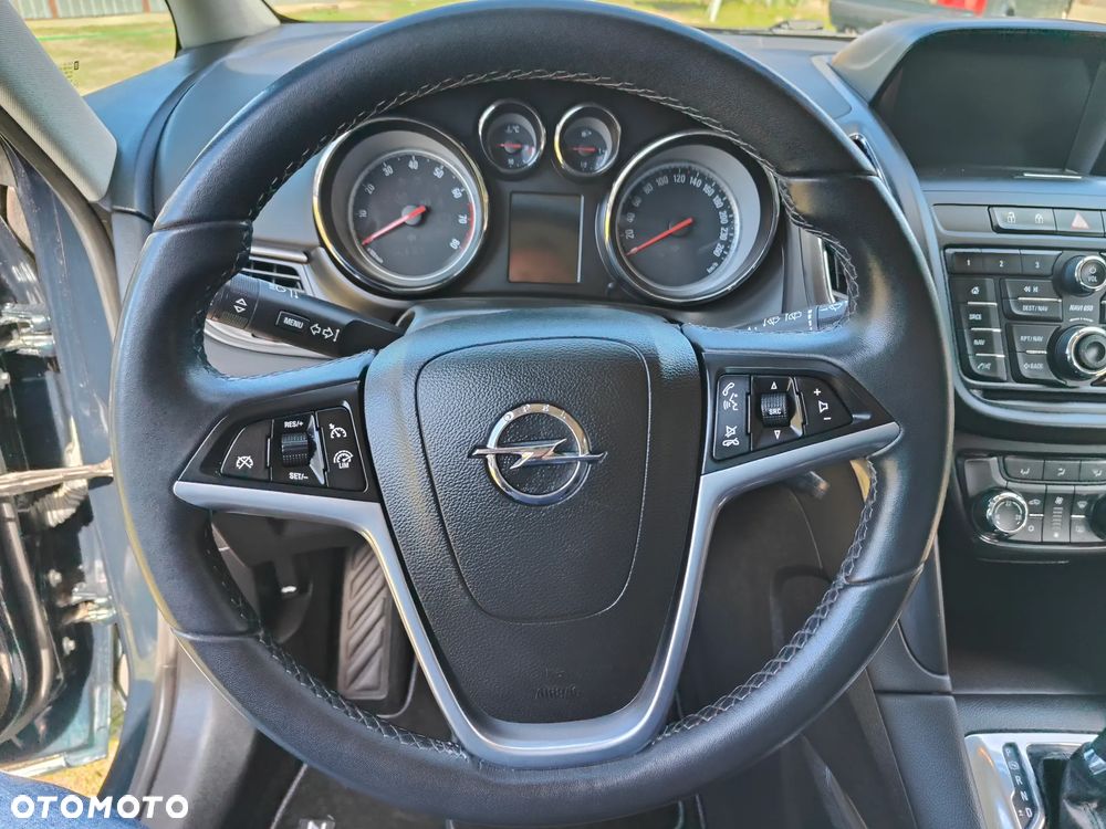 Opel Zafira Tourer 1.6 SIDI Turbo Innovation - 29
