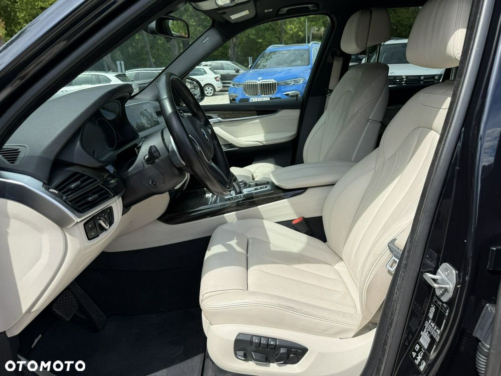 BMW X5 xDrive25d - 11
