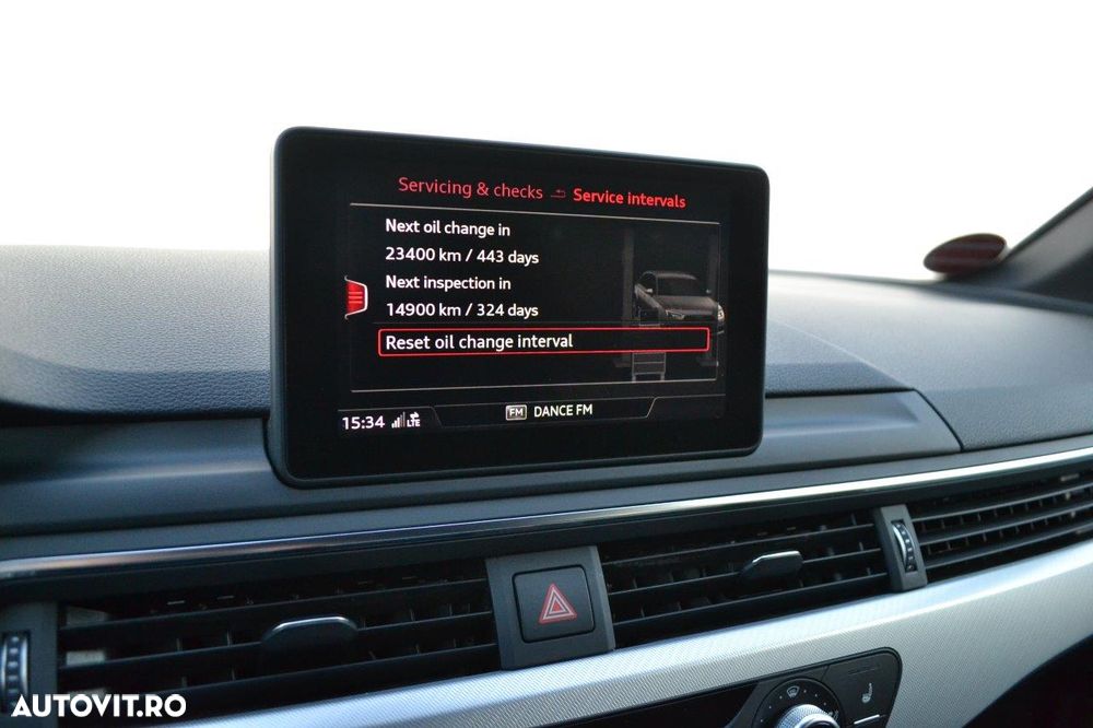 Audi A4 2.0 TDI ultra S tronic sport - 25