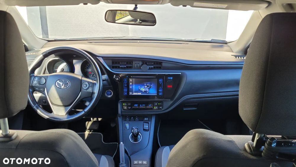 Toyota Auris 1.8 HSD Luna - 5