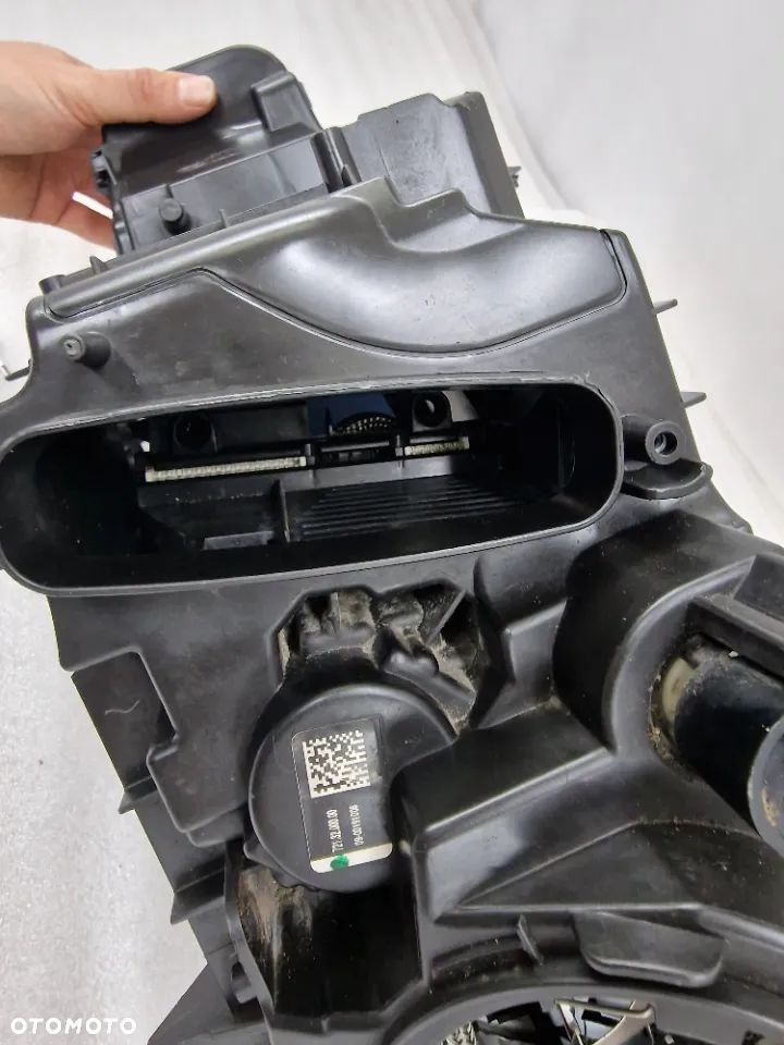 BMW F30 / F31 11- BI-XENON BIXENON NIESKRĘTNY PRAWA  LAMPA PRZEDNIA PRZÓD , NR 63117259526  , NR AUKCJI LL293 - 19