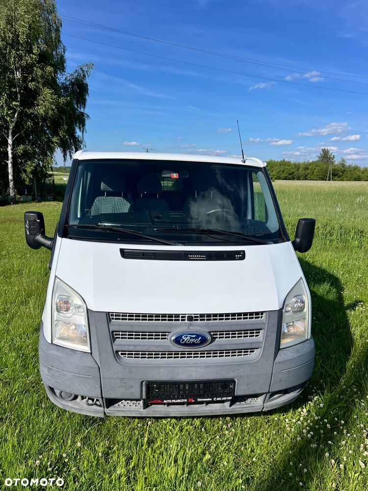 Ford Transit - 13