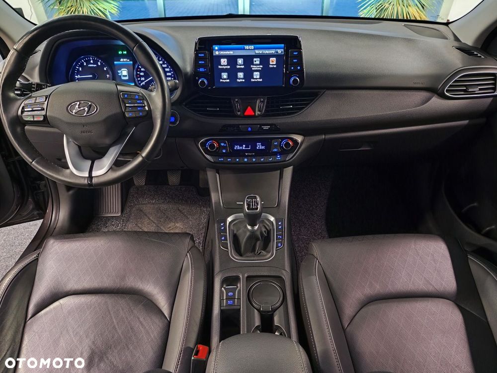 Hyundai i30 1.4 T-GDI Intro Edition - 9