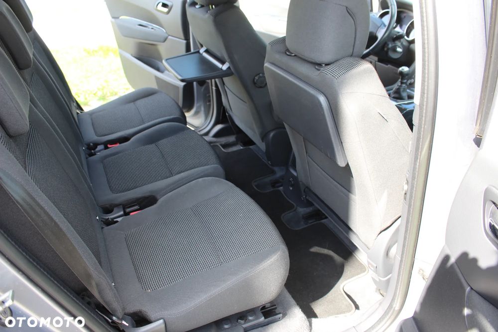 Peugeot 5008 1.6 HDi Active - 21